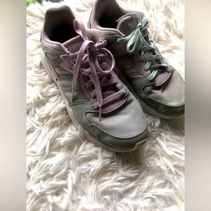 Adidas Cloudfoam Athletic Shoes Womens Size 9.5 light teal,white,Gray, & Purple